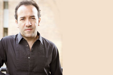 Yamid Amat Jr Pronóstico Reservado