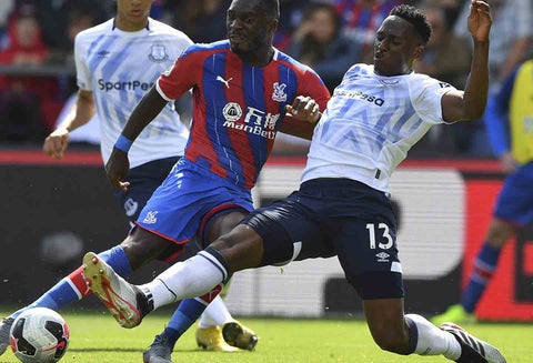 Yerry Mina, central colombiano.