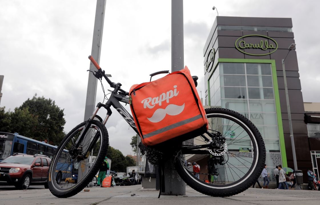 Trabajadores de Rappi son conocidos como "rappitenderos".