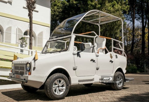 Papamóvil hecho en Madagascar