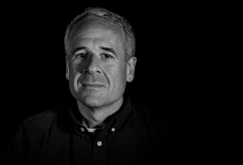 Adam Isacson, director de Veeduría de Defensa en la Oficina de Washington para Asuntos Latinoamericanos