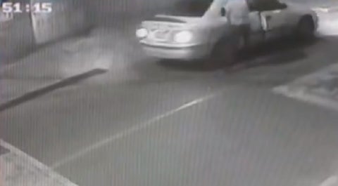 Taxista roba a pasajero