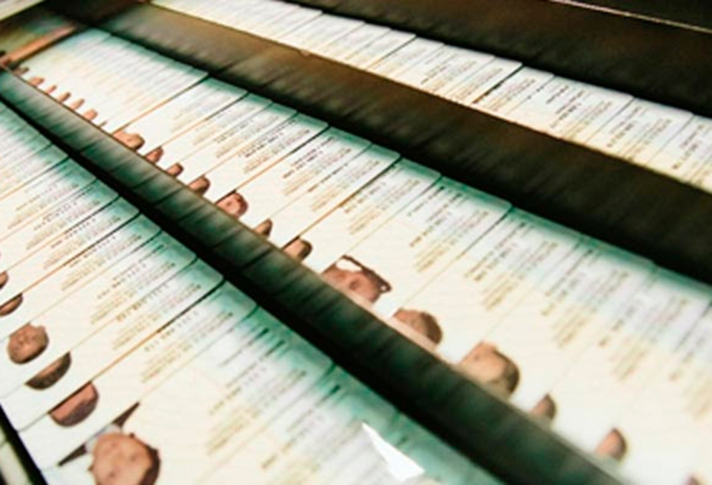 Foto de referencia de las cédulas colombianas