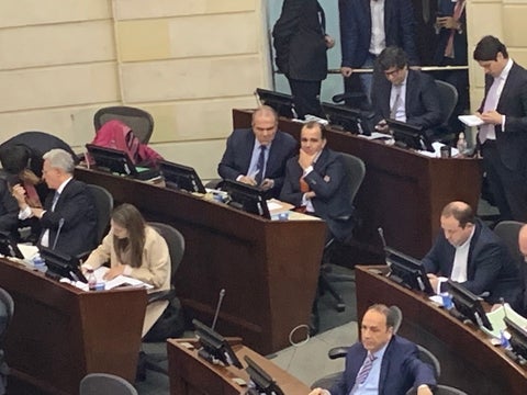 Óscar Iván Zuluaga, presente en debate de Odebrecht en el Senado