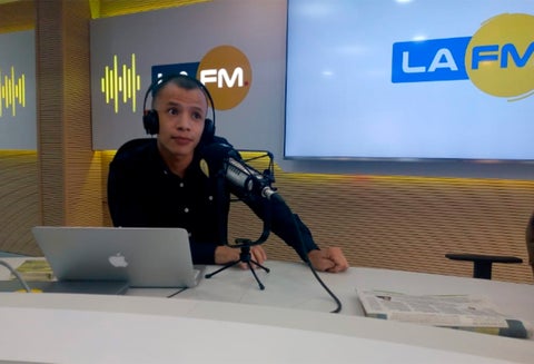 Yaakov Ferdinand, la voz oficial de LA FM