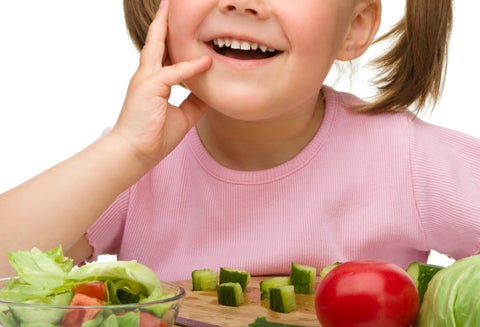 Niños - Niña - Nutrición - Alimentos - Vegetales