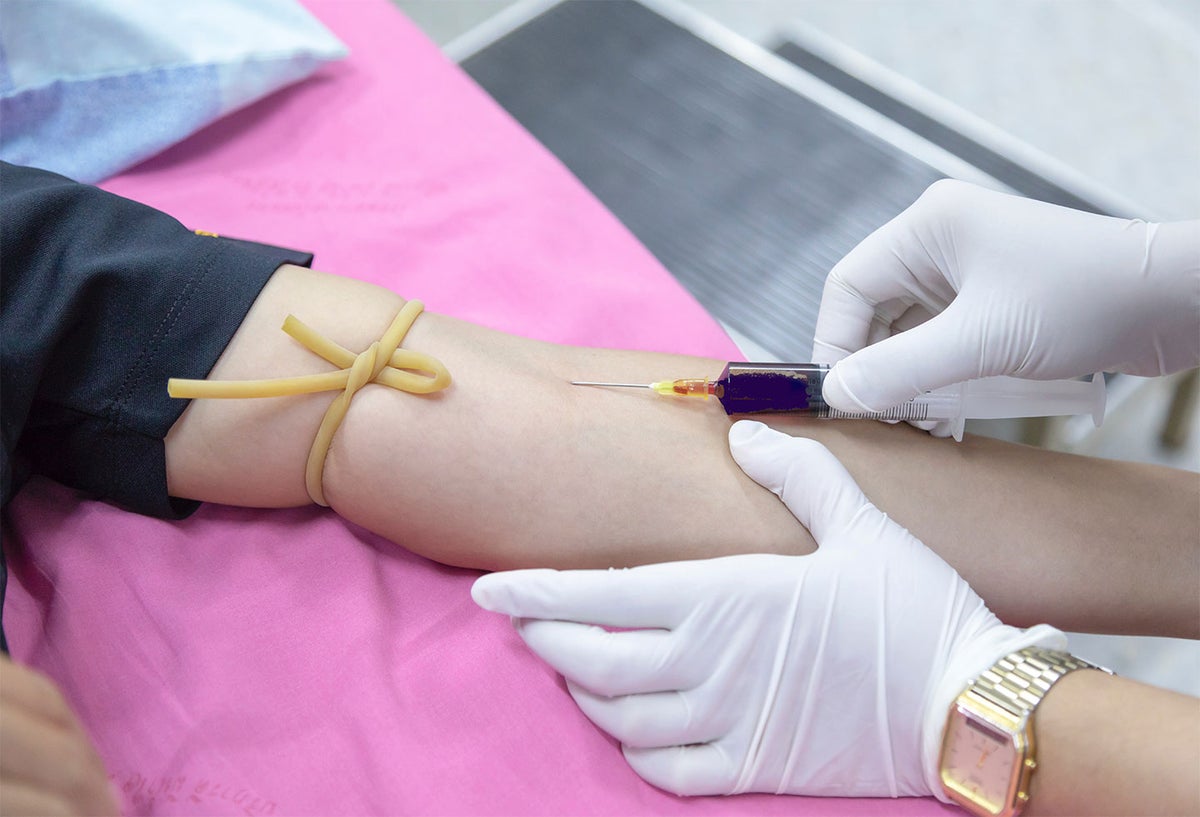 Toma de muestra de sangre