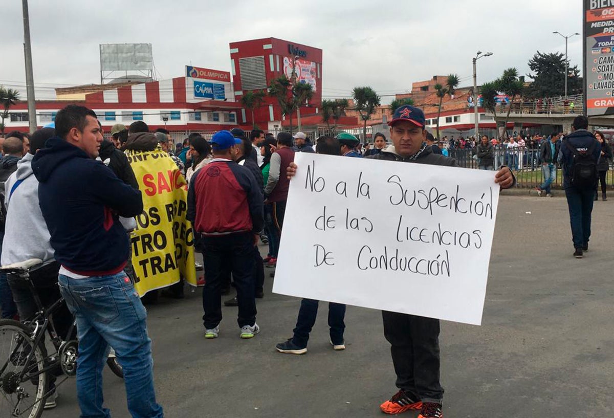 Transportadores informales protestando en Soacha (Cundinamarca)