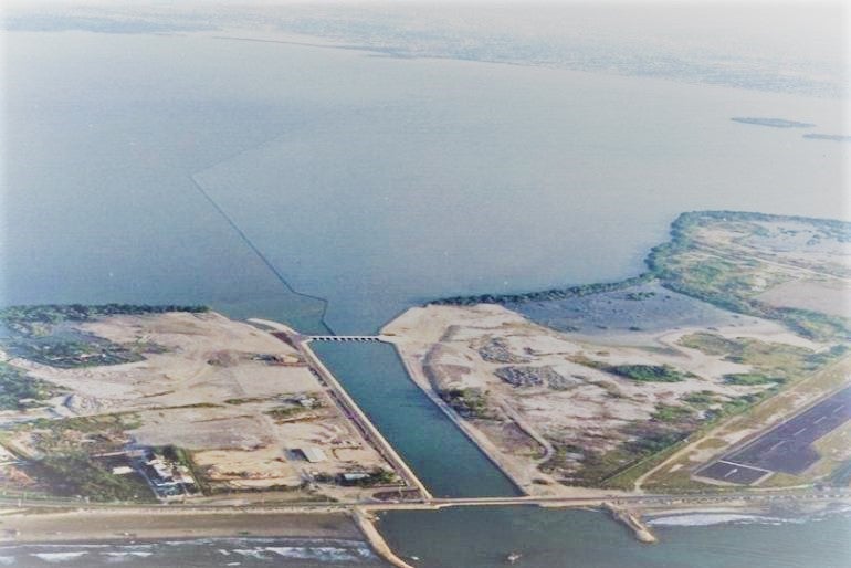 La Aeronáutica emitió dos conceptos contrarios que permitieron el otorgamiento de la licencia para construir en terrenos de la nación.