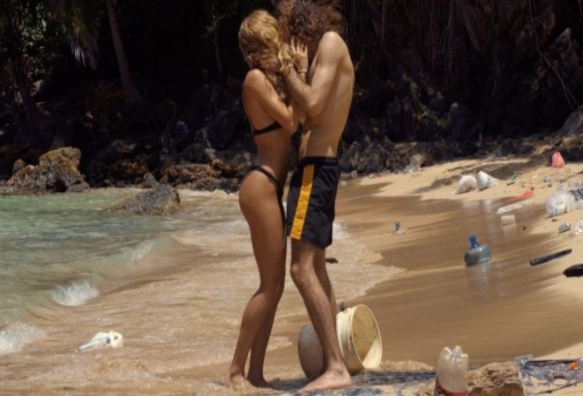 Video porno de PorHud para combatir la contaminación fue criticado de oportunista