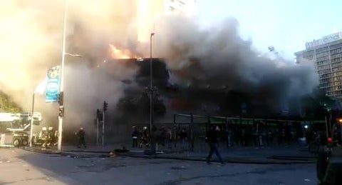 Incendio centro comercial chile