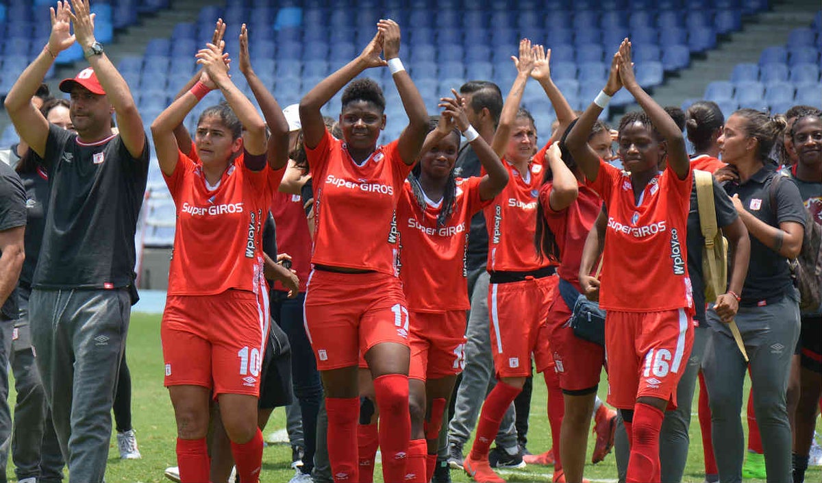 América femenino