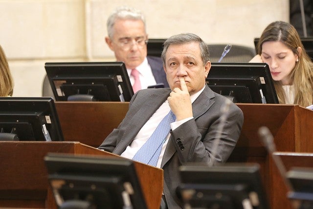 ERNESTO MACÍAS