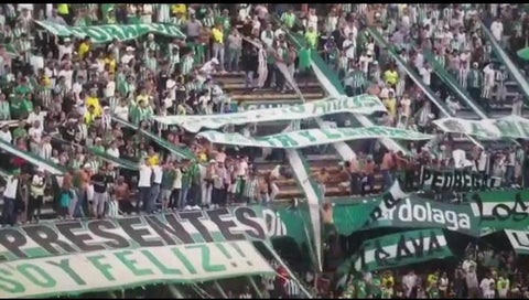 Caída de hinchas del Nacional