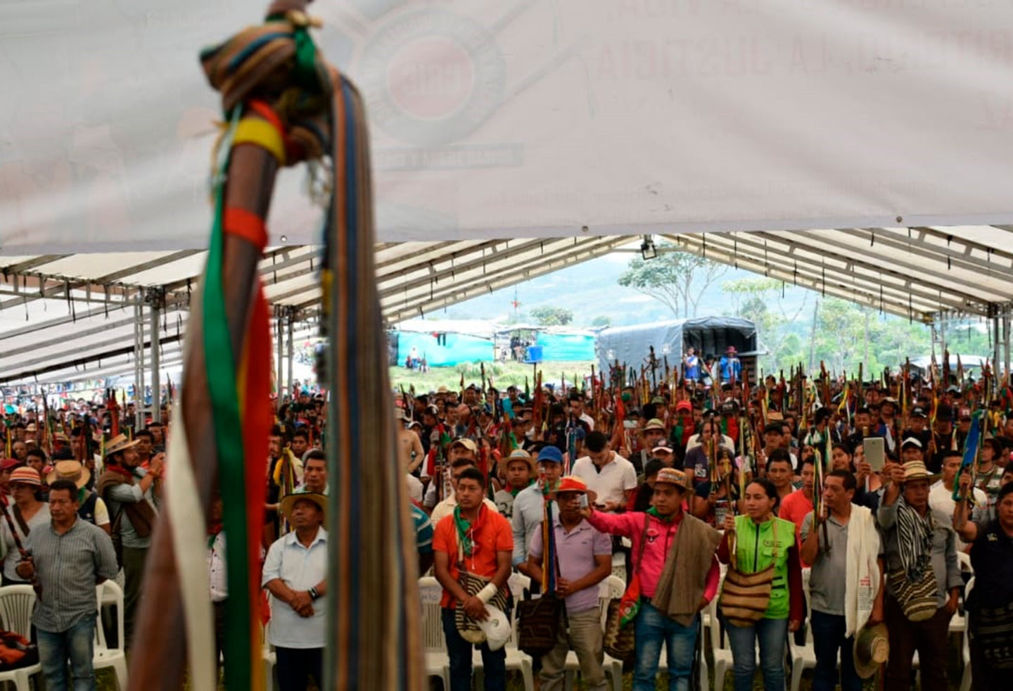 Indígenas reunidos en Cauca