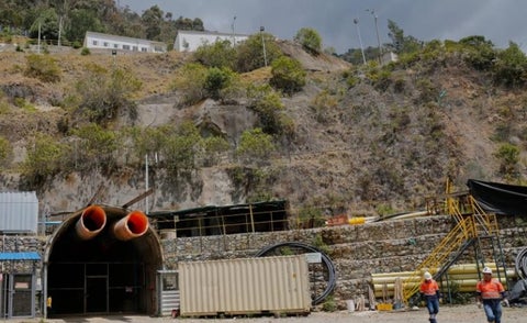 La licencia ambiental está en solicitud de trámite para la explotación minera.
