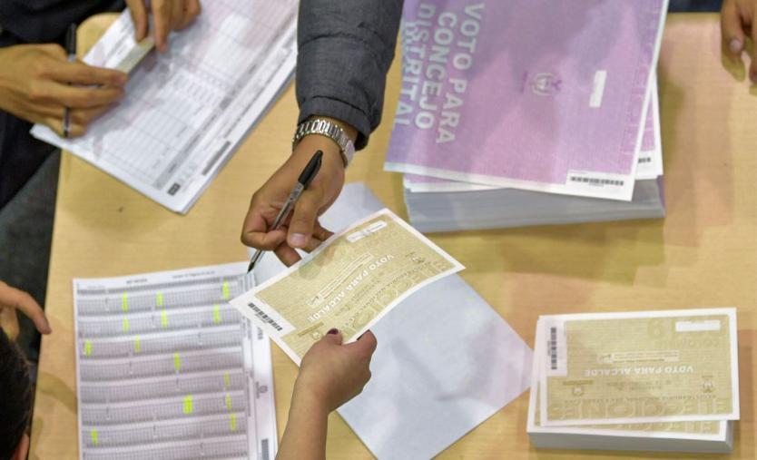 La puja, Guillermo Ignacio Alvira Acosta por La U con 3.658 votos y Carlos Enrique Murillo Lugo por el Partido Liberal con 3.519