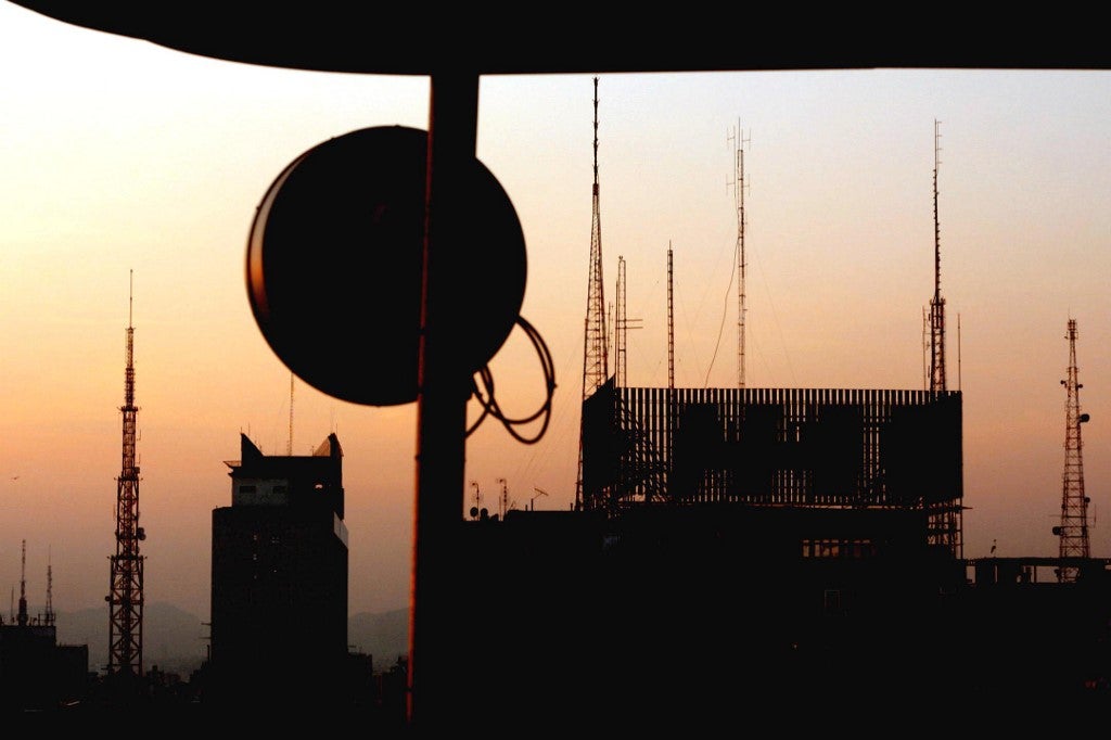 Antena de telecomunicaciones