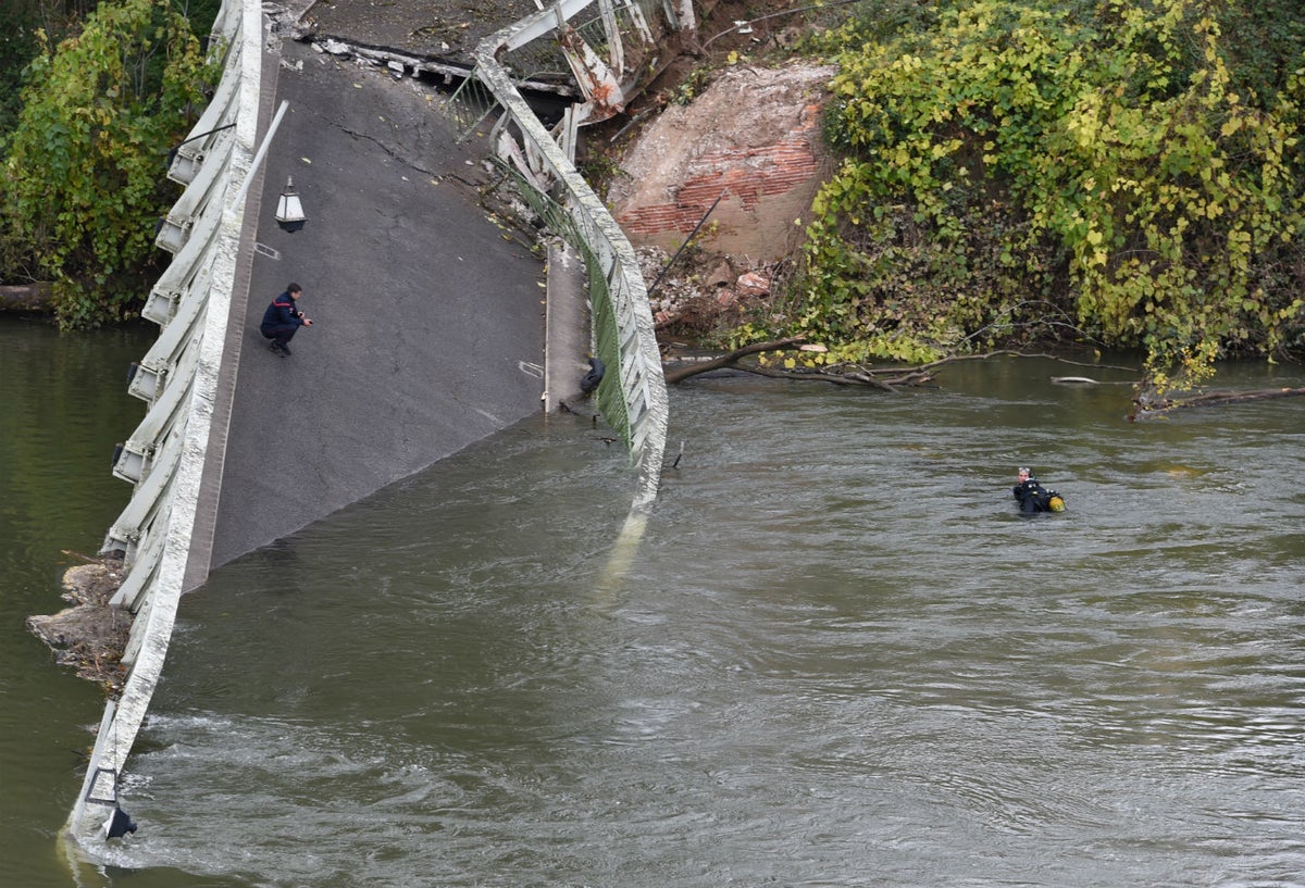 Puente se quebró en Francia