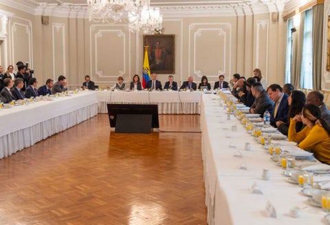Reunión del Gobierno con el Comité del Paro