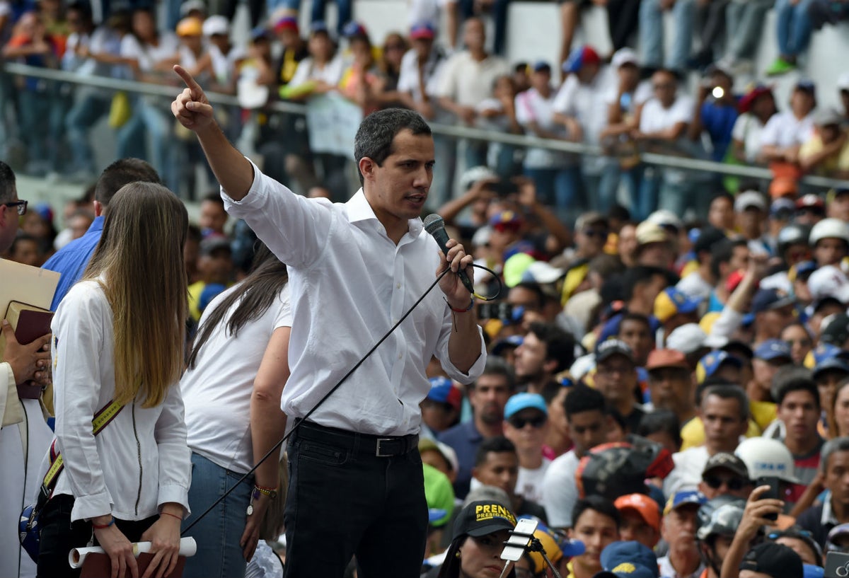 Juan Guaidó en protestas en Venezuela