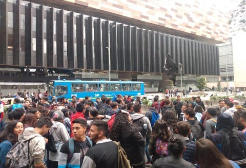 Inician marchas pacificas hacía la alcaldía de Bogotá