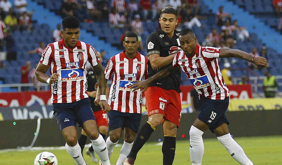 Junior Vs América