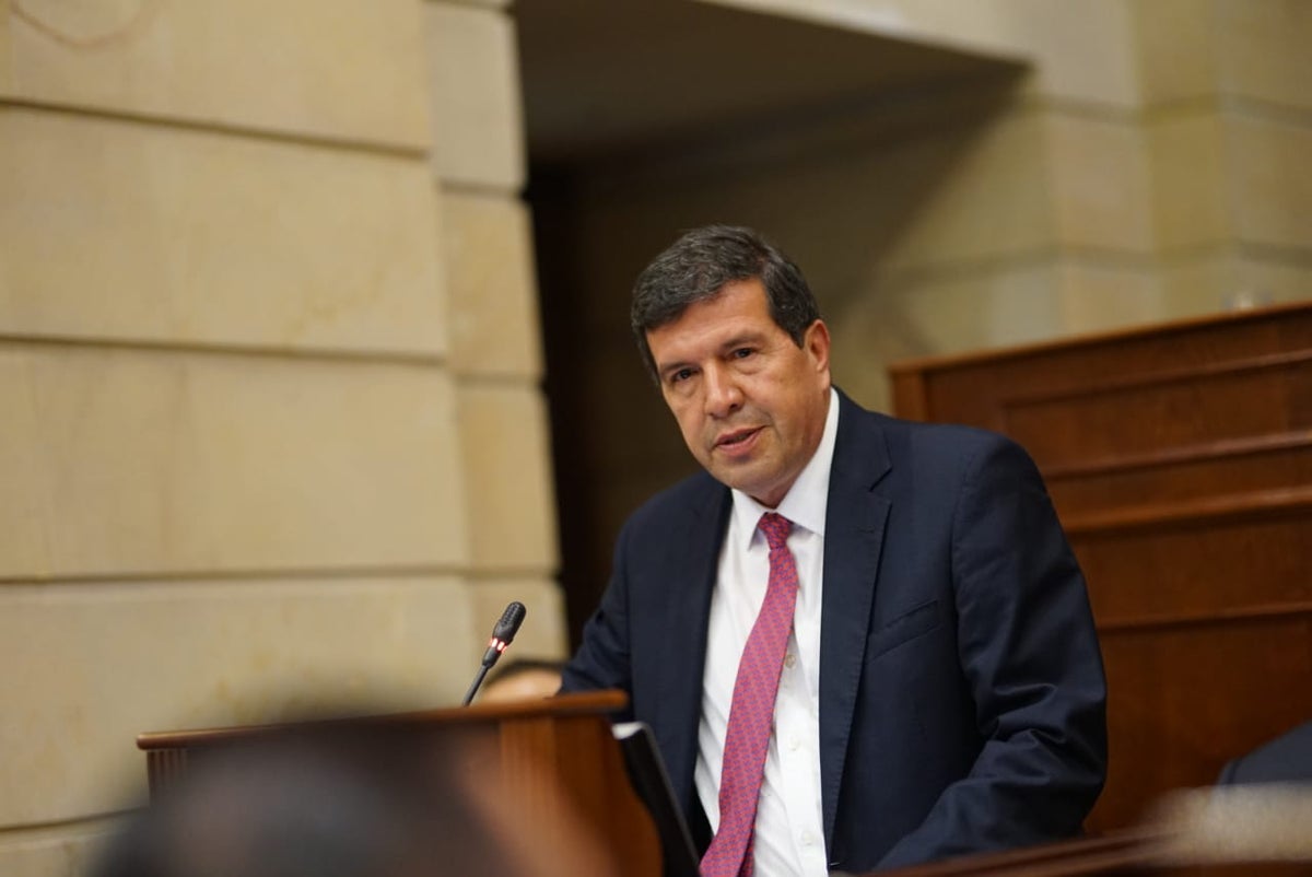 Virgilio Almanza nuevo magistrado del Consejo Nacional Electoral.