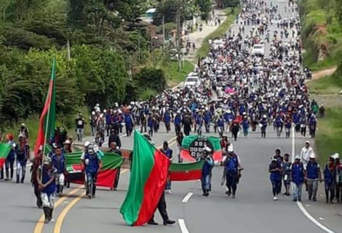 Indígenas marchan en Cauca