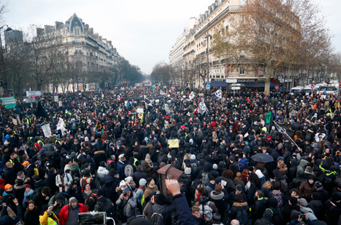 Huelga general en Francia por reforma pensional