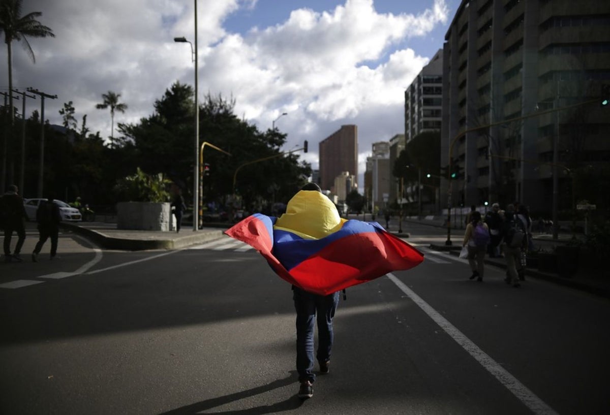 Cientos de colombianos han hecho varias protestas desde el pasado 21 de noviembre, día de primera jornada de paro.