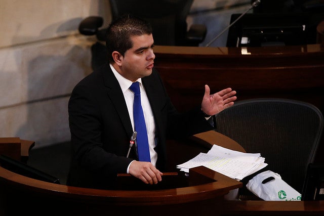 El congresista liberal Julián Bedoya.