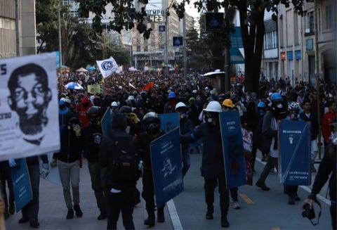 Paro nacional: primera línea