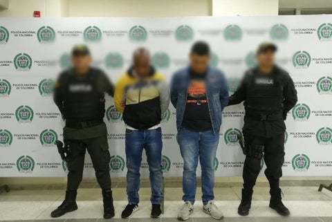 Policías capturados
