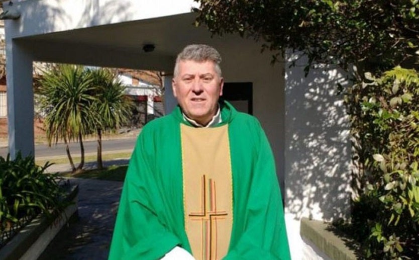 Sacerdote argentino Eduardo Lorenzo