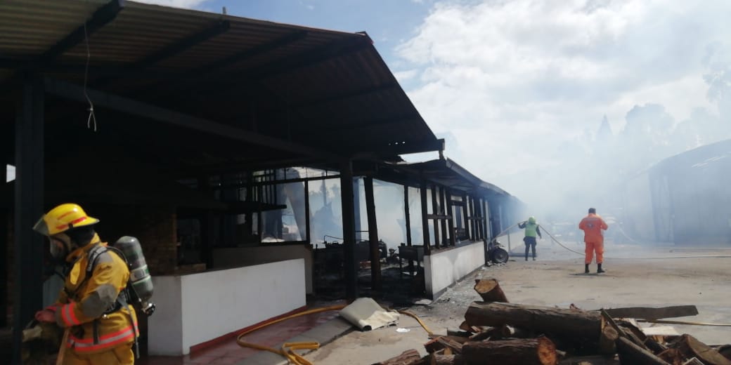 Incendio en edificación de Chía (Cundinamarca)