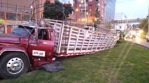 Camión accidentado