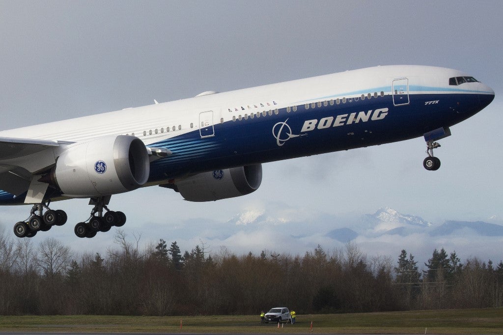 El Boeing 777X tuvo un vuelo de prueba exitoso