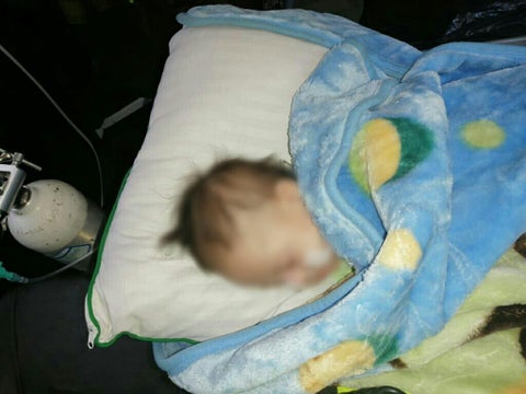 Bebé rescatado por la Policía