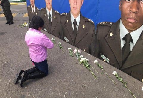 Homenaje en Escuela General Santander