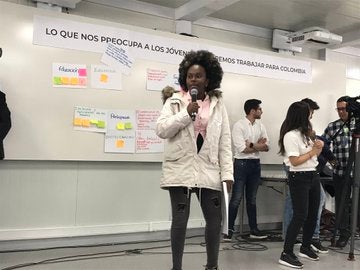 Katerine Gil, líder juvenil