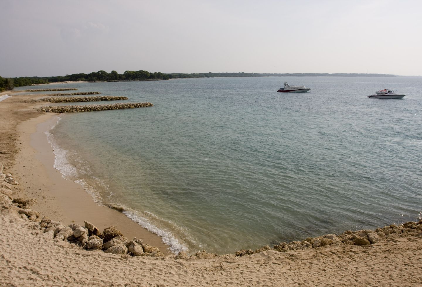 Playa Blanca en Cartagena es un patrimonio natural de Colombia.