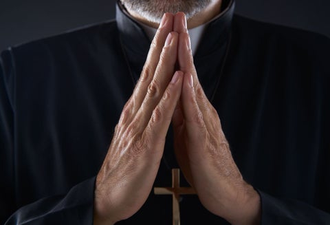 Sacerdote