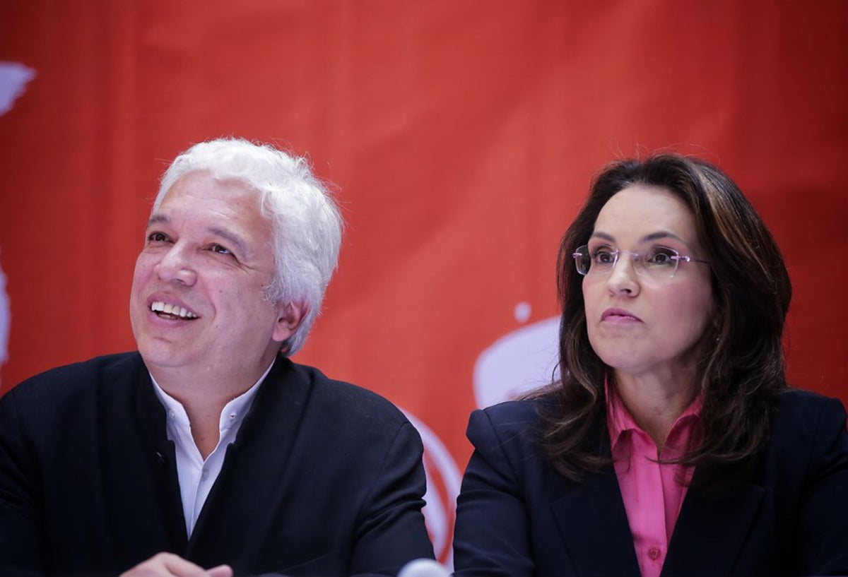 Viviane Morales y Carlos Alonso Lucio