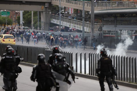 Enfrentamientos en la avenida de las Américas