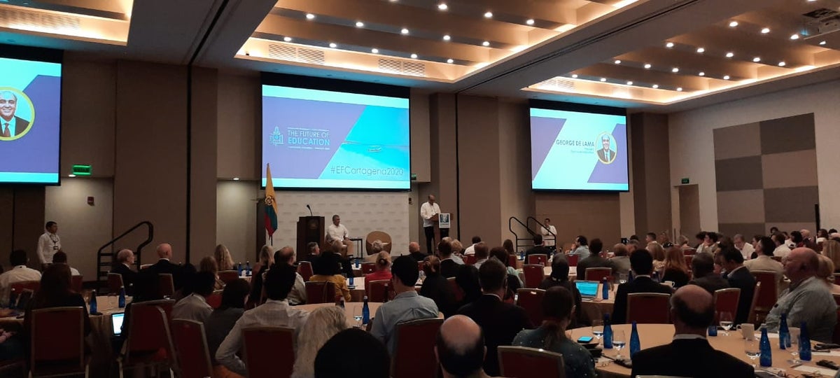 El Jefe de Estado asistió a la conferencia global 'Explorando el futuro de la Educacion' que se celebró en Cartagena