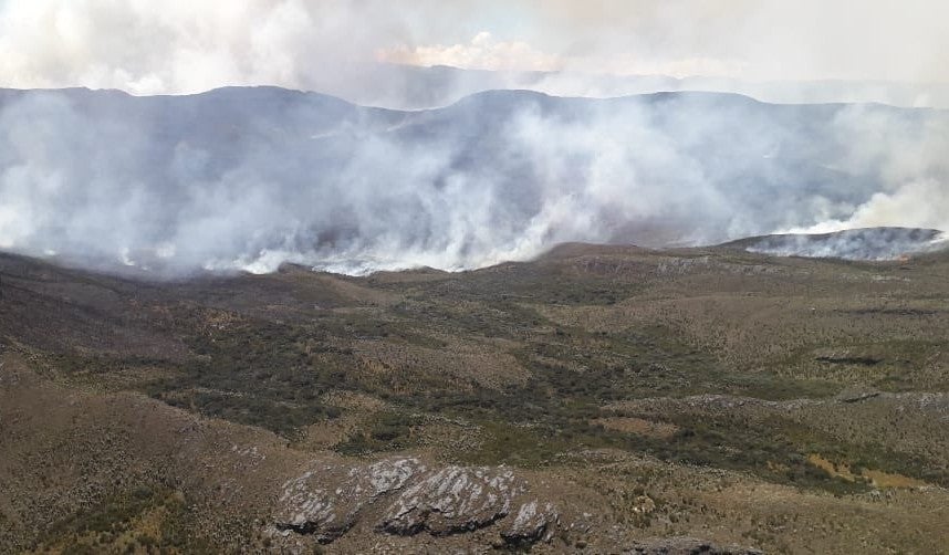 Incendio forestal en el páramo de Sumapaz