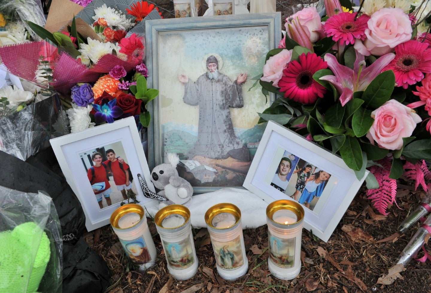 Homenaje en lugar del accidente de niños en Australia