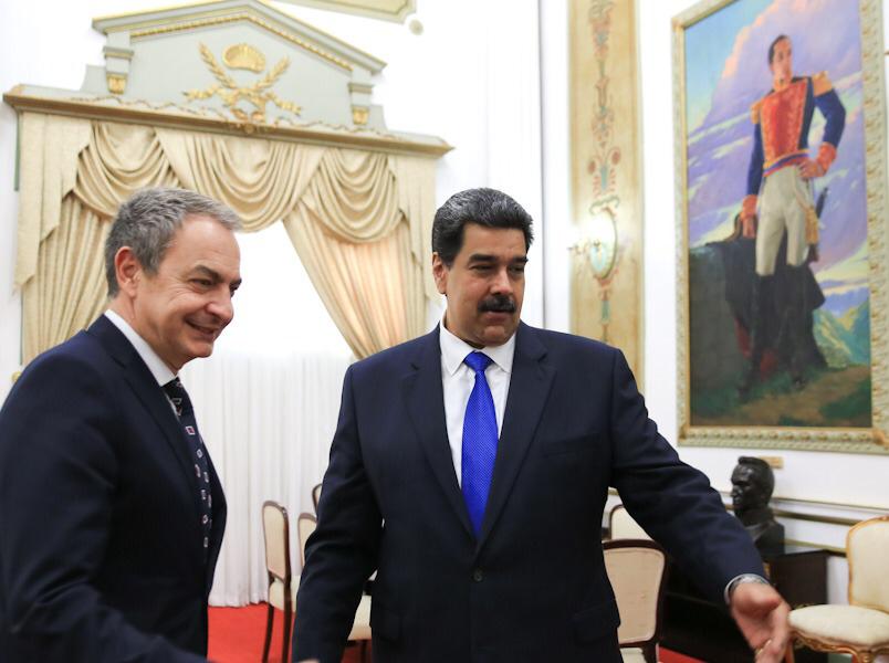 Maduro alabó la disposición de Rodríguez Zapatero de ayudar en la crisis política venezolana