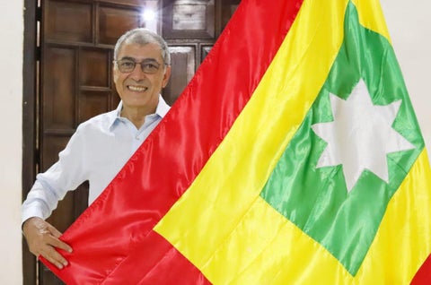 Por redes sociales el mandatario señaló a funcionarios pertenecer a un presunto ‘Cartel de las Prescripciones´.